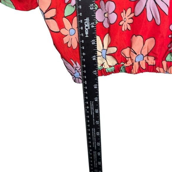 Timing Blouse Women's Medium Floral Button Up Cropped Groovy Shirt NWT - Picture 6 of 9